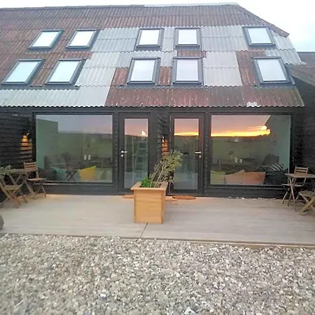 Rikke Og Franks Svineri Apartahotel 4*